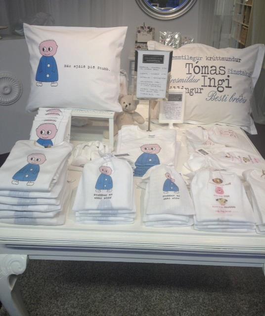 562585_595650293778840_358695502_n