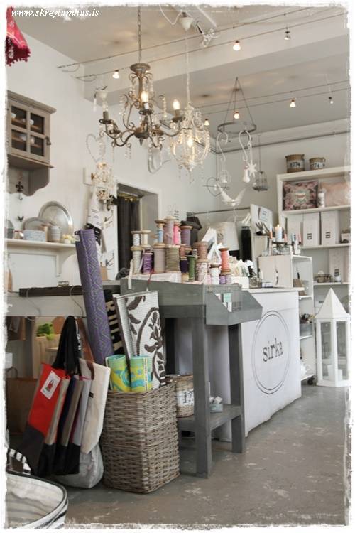 11-www.skreytumhus.is-011