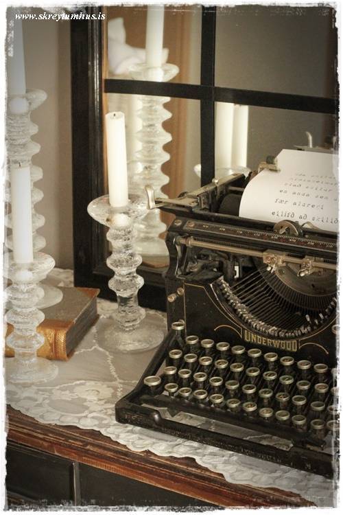 19-www.skreytumhus.is-001