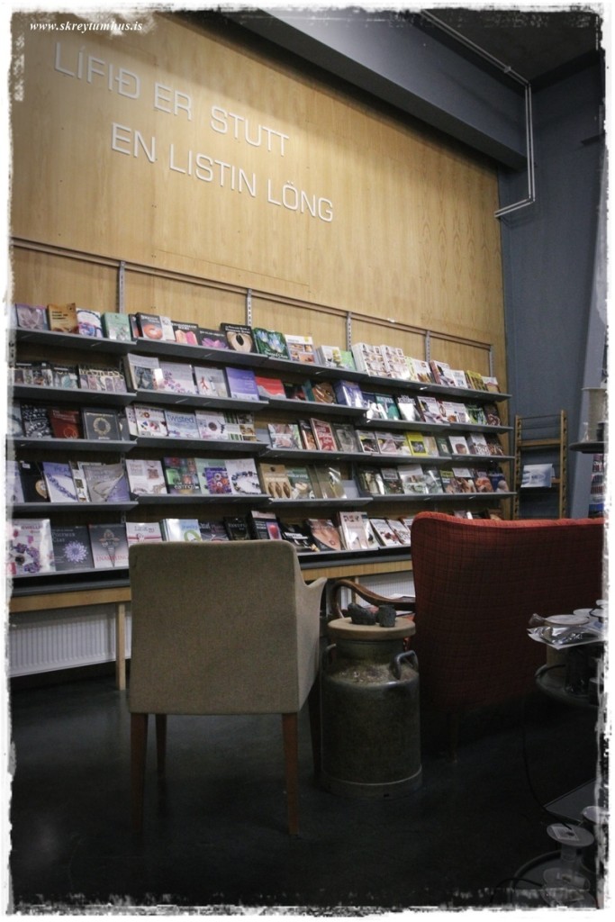 18-www.skreytumhus.is-029 (FILEminimizer)