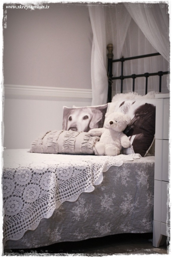 06-www.skreytumhus.is