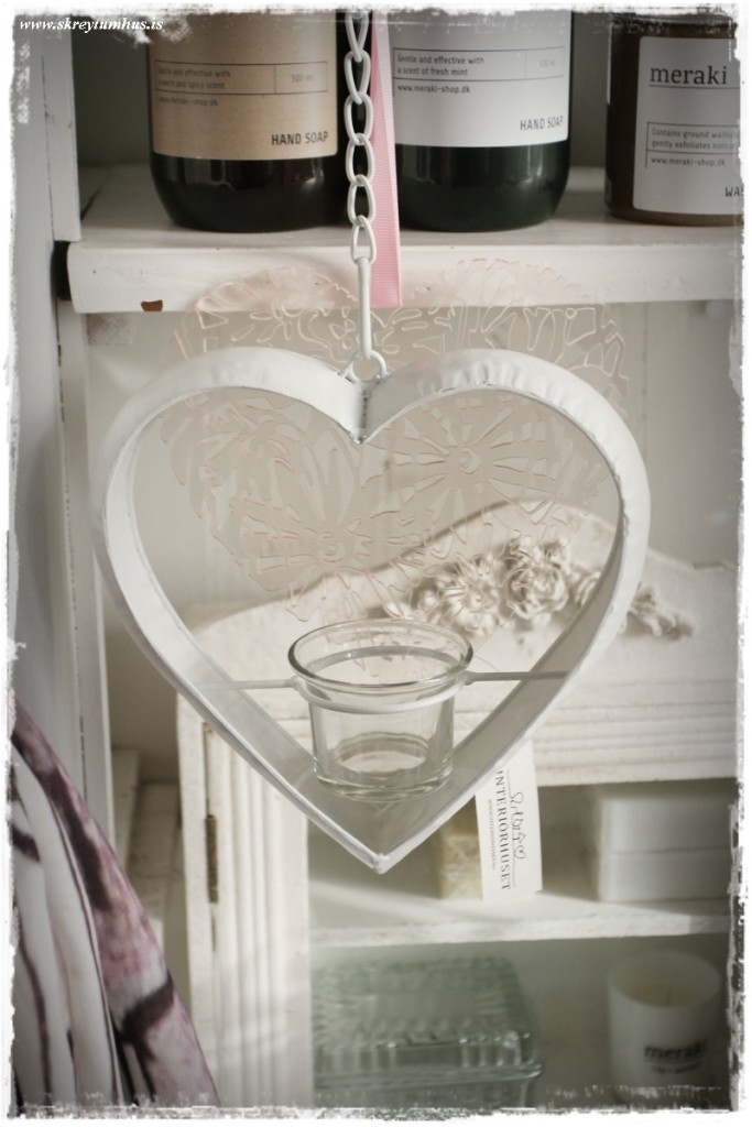 08-www.skreytumhus.is-007