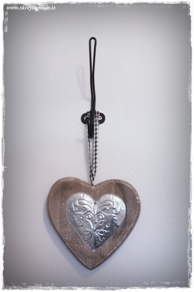 17-www.skreytumhus.is.is 30apr2015-014