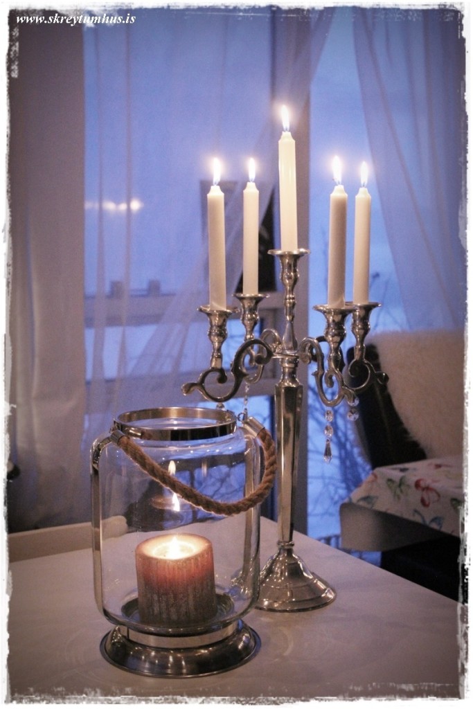 18-www.skreytumhus.is