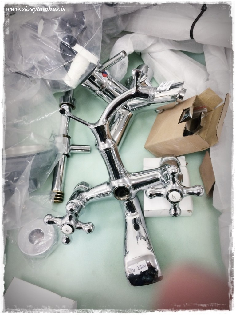 31-www.skreytumhus.is-030 (FILEminimizer)