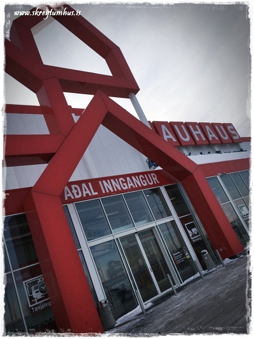 www.skreytumhus.is-215