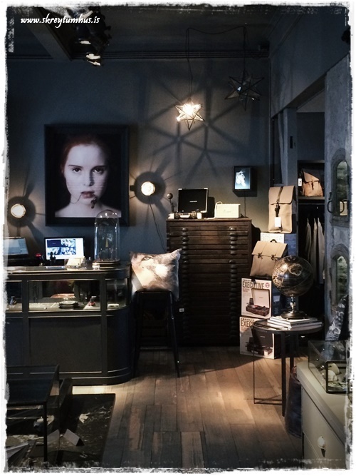 01-www.skreytumhus.is