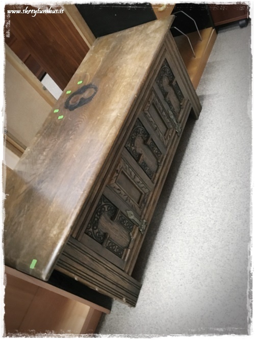 02-www.skreytumhus.is-001