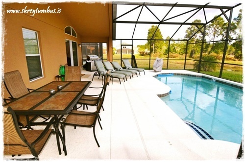 02-www.skreytumhus.is.2016 005000