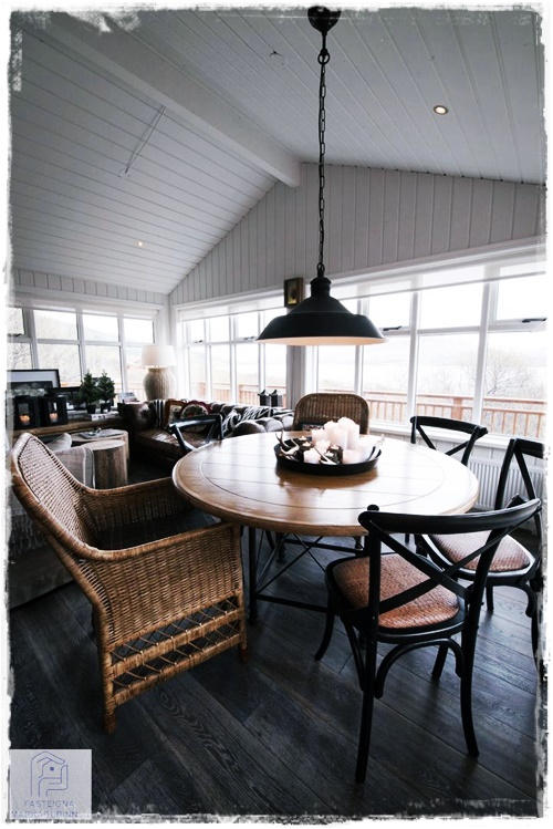 d462d394218b0a5659d6d238b49a6fde-large