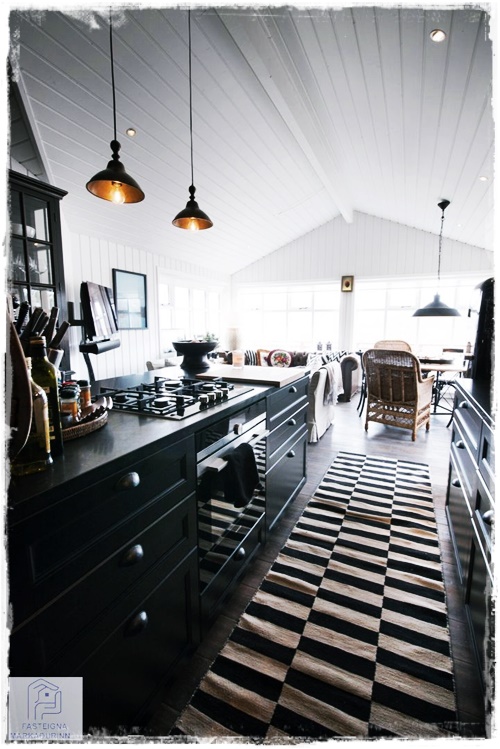 f402b4c9331deade2992a30c3011b719-large