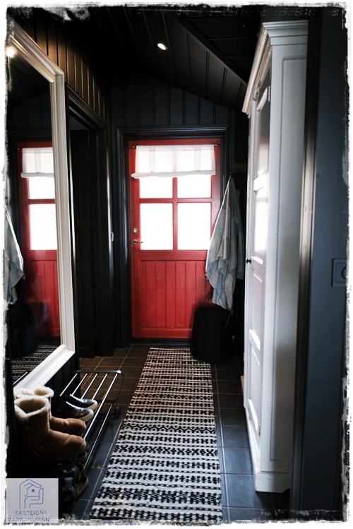 fca46bd623b6c94c6f743c372767ff46-large