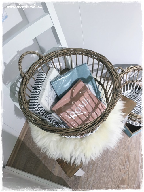 081-www.skreytumhus.is-080