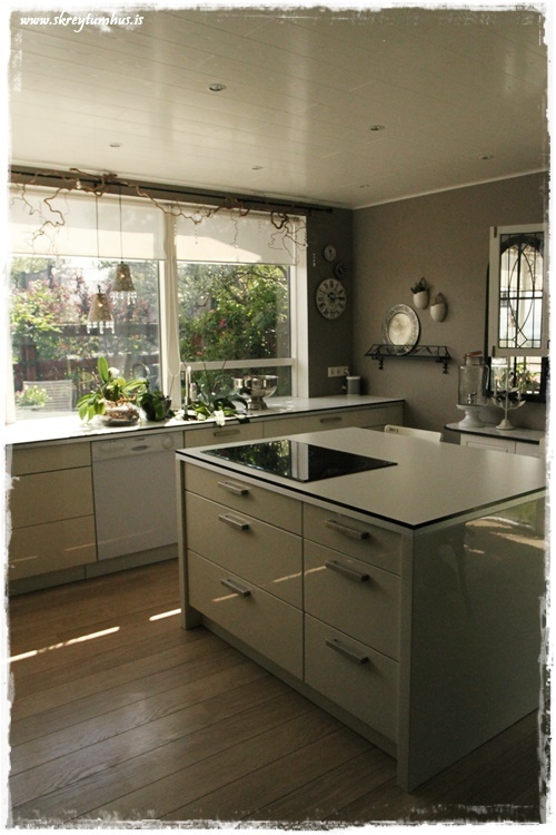 04-www.skreytumhus.is-003