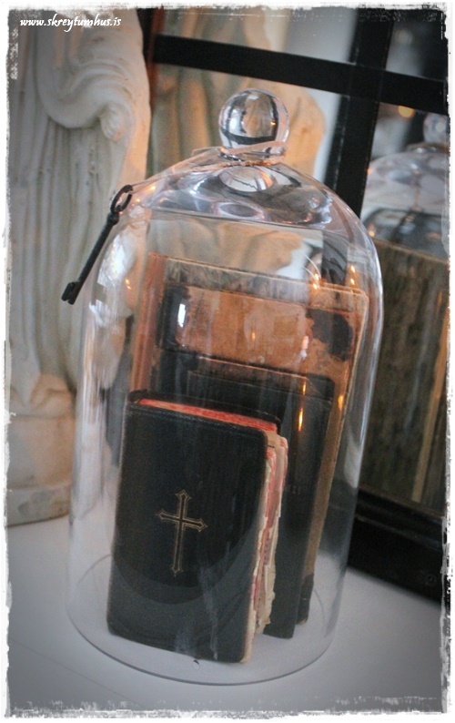 04-www.skreytumhus.is