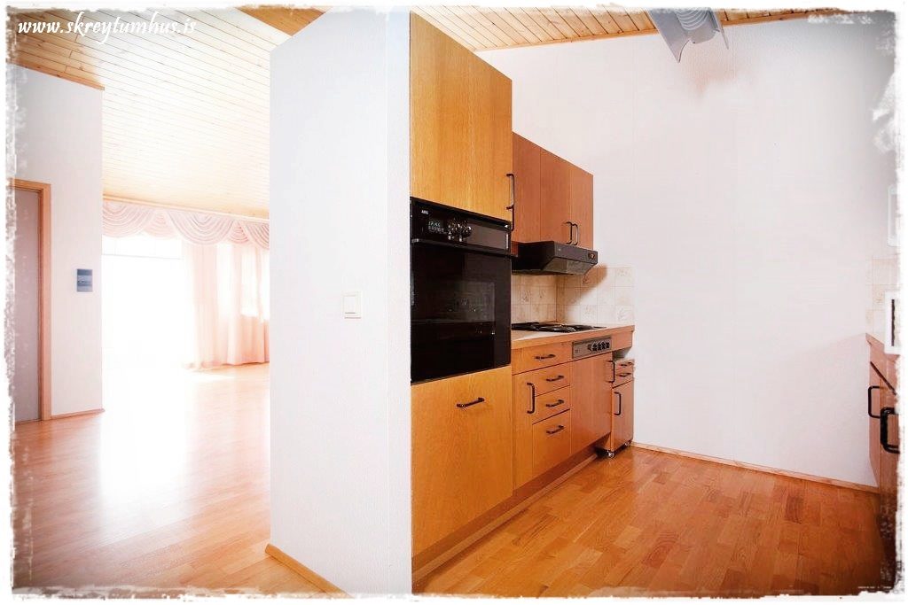 005-www.skreytumhus.is-004