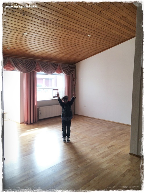 013-www.skreytumhus.is-012