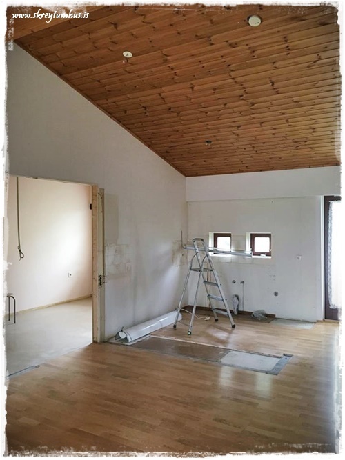 059-www.skreytumhus.is-051