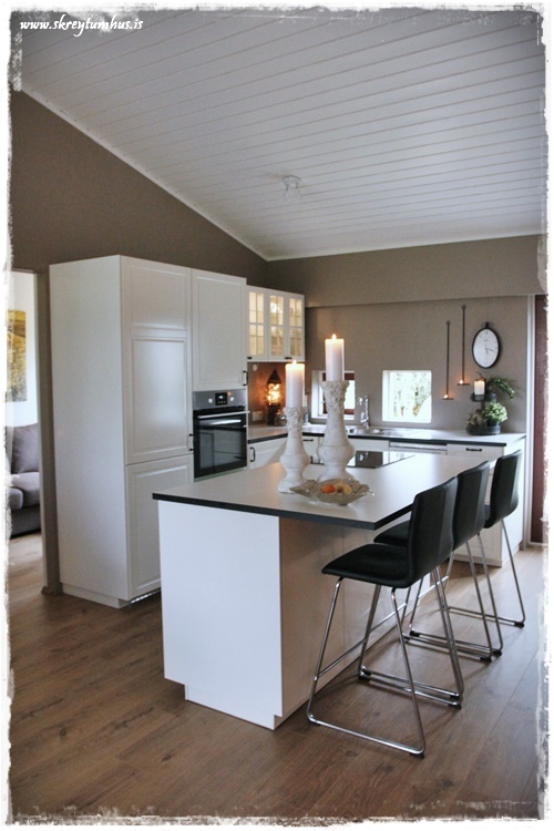 149-www.skreytumhus.is-044