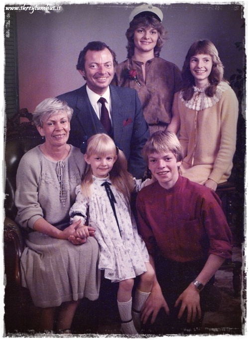 1521736_10202264563948844_572391964_n