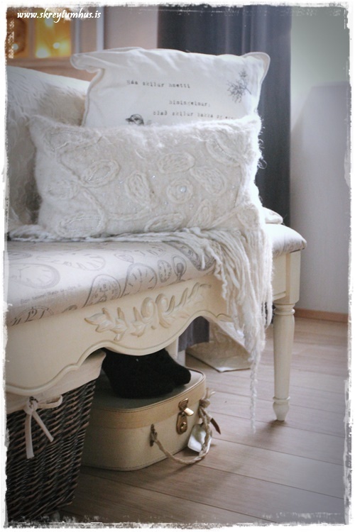 06-www.skreytumhus.is-039