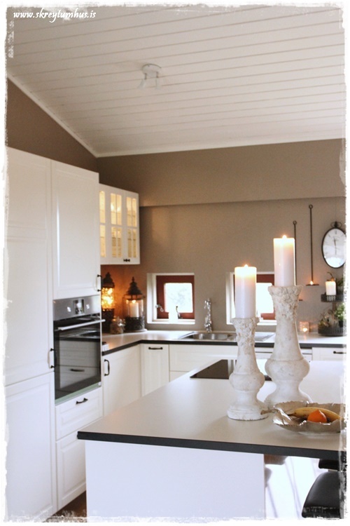 1-www-skreytumhus-is-091