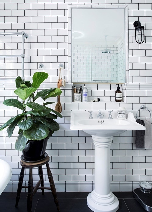 88a61bb34a7484e92179b7e57e6fbc377317fd36